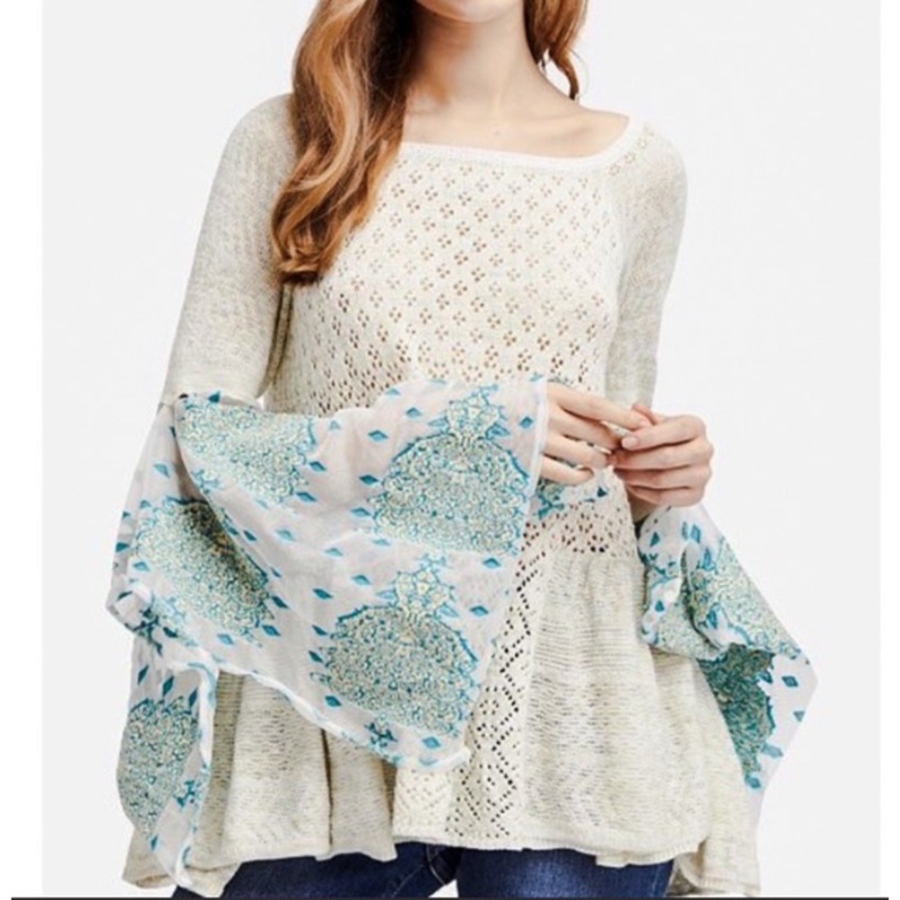 SALE ⬇️FREE PEOPLES’S VINTAGE POINTELLE SWEATER